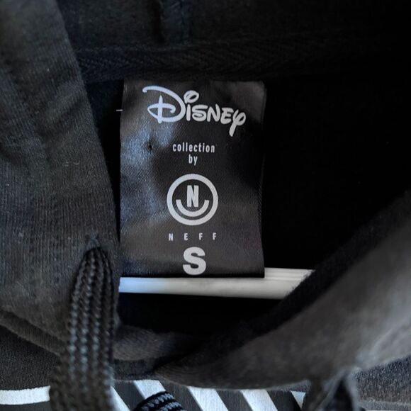 NWT NEFF Disney Men's Hoodie Size S Sweater Black Mickey Mouse Geometric Floral - Picture 4 of 7